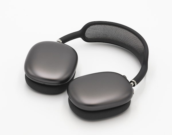あえて言おう、Airpods Maxであると | quipped